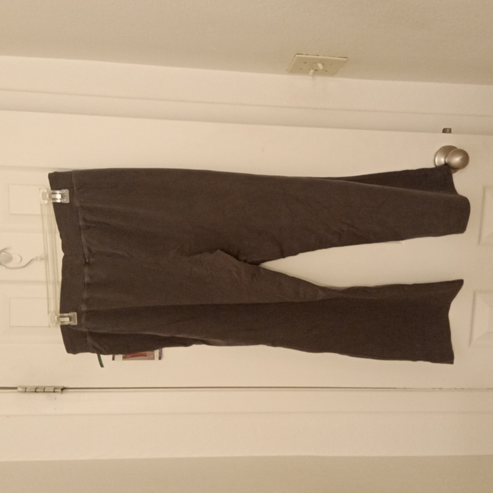 Woman pants - Picture 2 of 4